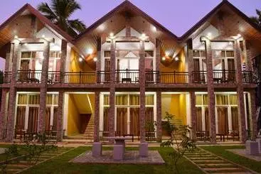 ホテル Monarch Residence