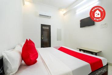 هتل Oyo 71363  Baba Vishwanath Kripa