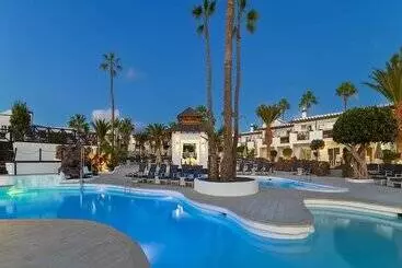 Hotel H10 White Suites