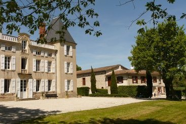 ペンション Château De La Bousquetarie