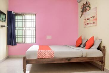 Hôtel Aradhya Regency