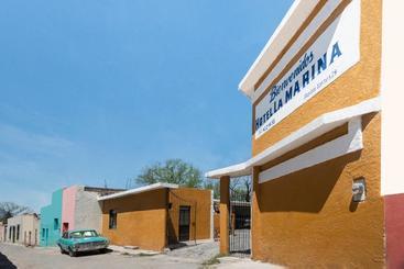 هتل La Marina