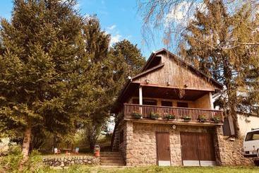 پانسیون Vikend Kuća Betula