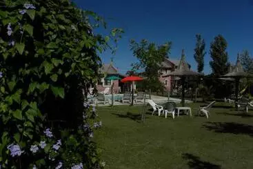 Huoneistohotelli Bungalows Los Talas De San José