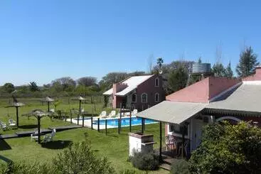 アパートホテル Bungalows Los Talas De San José