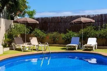 Apartamentos Los Dragos Del Norte