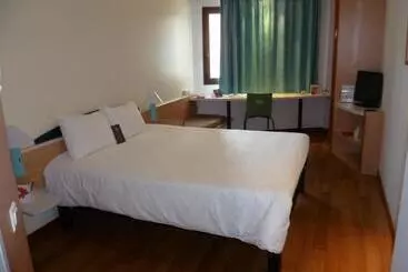 B&b Hotel Zaragoza Centro