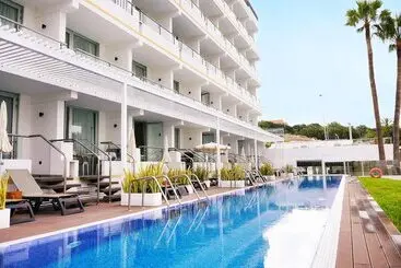 Apartahotel Coral Ocean View - Adults Only