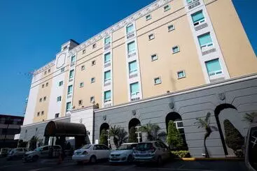 בית מלון כפרי Best Western Centro Monterrey