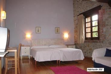 ホテル Hospederia Santillana