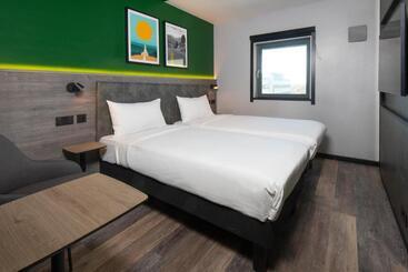 Hotel Ibis Styles London Gatwick Airport