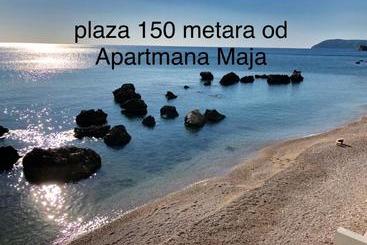 پانسیون Apartmani Maja