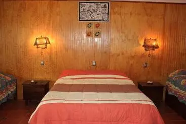 Pension Hostal Harepakoba