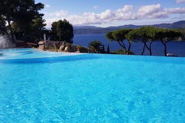 هتل آپارتمان Residence Cala Silente