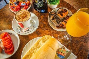 בית מלון כפרי Arunda Ii