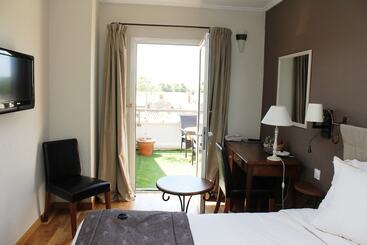 בית מלון כפרי De L Horloge