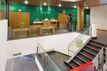 Mövenpick Hotel Zurich Airport