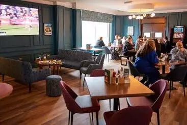 Hotel Thistle London Heathrow Terminal 5