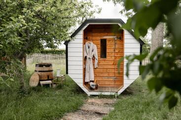 Bed and Breakfast Sköllengården