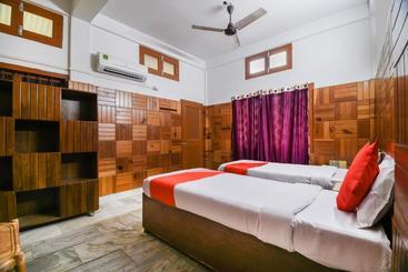 Hotell Oyo 71272 Skyland