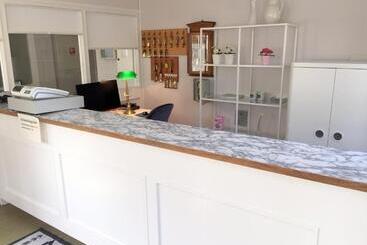 Gustafsbergs Badhotell & Vandrarhem