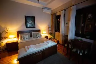 پانسیون Villa Elezi 2
