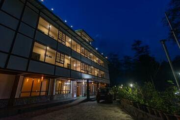 Отель 100 Petals Gangtok 12 Mins From Mg Marg