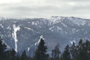 Hostel Boulder Creek Inn