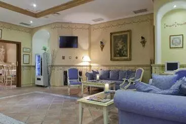 هتل Casona De La Reyna