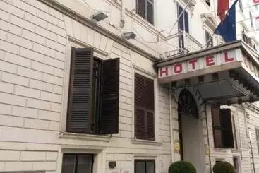 Raeli Hotel Archimede