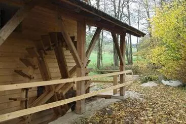 Retkeilymaja Gasthof Zur Linde