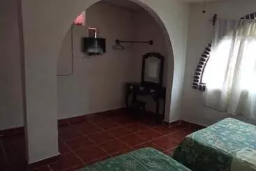 ホテル Cuaupatanini