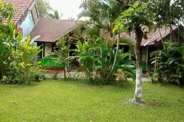 Pension (Hôtel basse catégorie) Anouxa Riverview Guesthouse