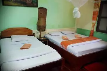 Pensionat Anouxa Riverview Guesthouse