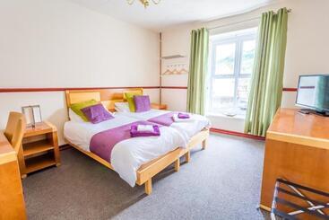 בית מלון כפרי Dunraven