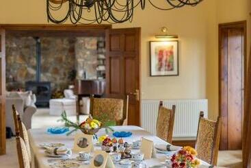 Ael Y Bryn Luxury B&b, North Pembrokeshire