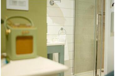 ホテル The Three Hills