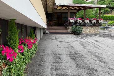 ホテル Ristorante   Locanda Da Gek