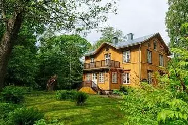 ペンション Kirjakkalan Ruukkikylä