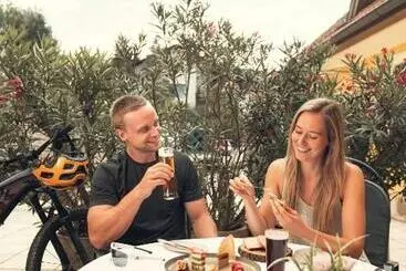 ペンション Landgasthof Zur Linde Laaben