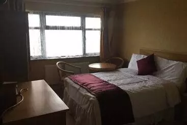 בית מלון כפרי The Lanterns