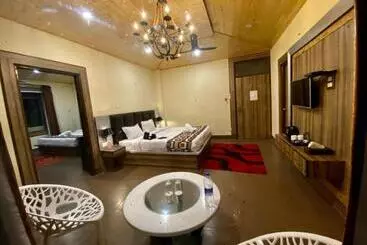 Dalhousie Valley Resort By Dls Hotels