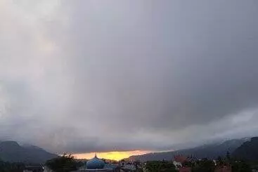 Aamiaismajoitus (B&B) Trivadoh Syariah