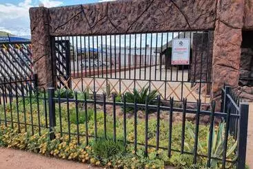 ホテル Elephant Rock Inn