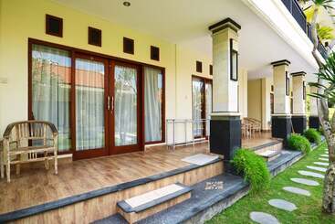 膳宿费 Damar Emas Guesthouse