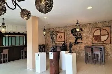 호텔 Acebos Arriondas