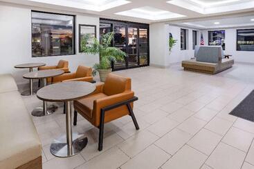 فندق Wingate By Wyndham Fishkill