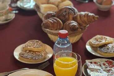 ホテル Ourida Urban