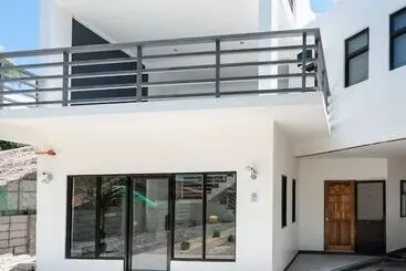 Hôtel Treasure Point Bataan By Oyo Rooms