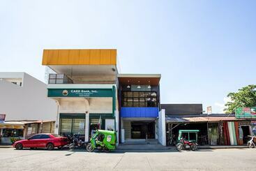 Jrjf Hotel By Oyo Rooms